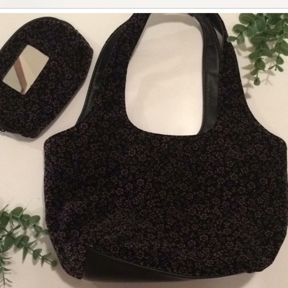 St. John bay floral  purse